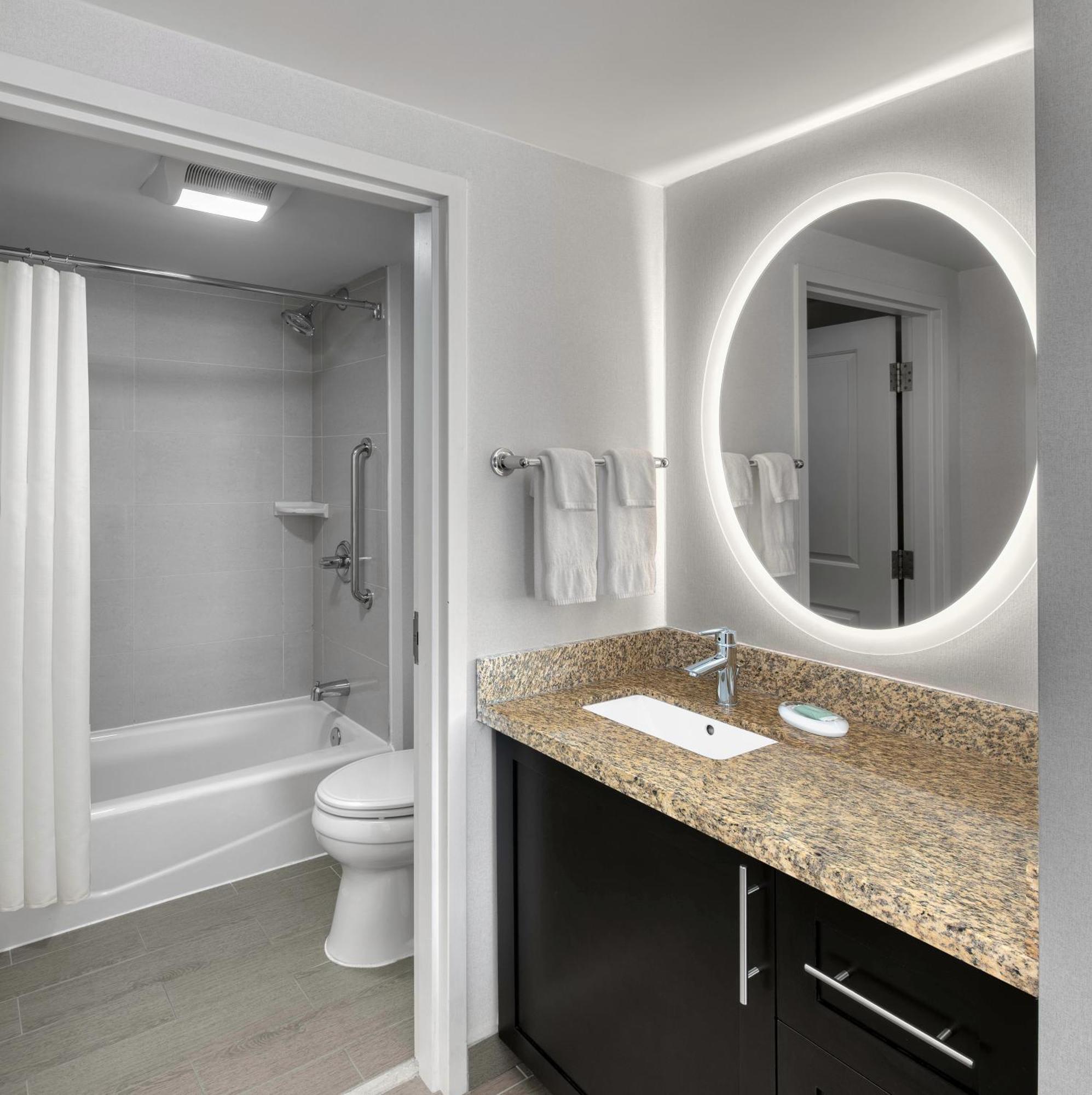 Towneplace Suites By Marriott Sudbury Exteriér fotografie
