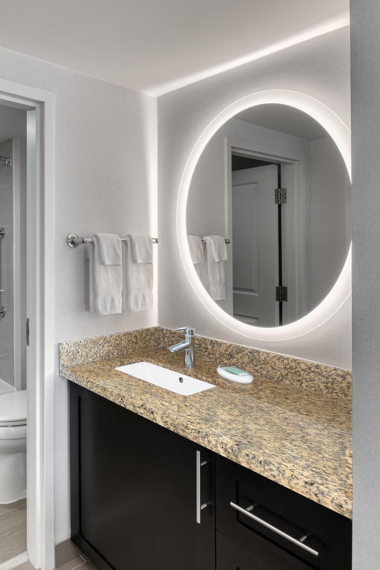 Towneplace Suites By Marriott Sudbury Exteriér fotografie