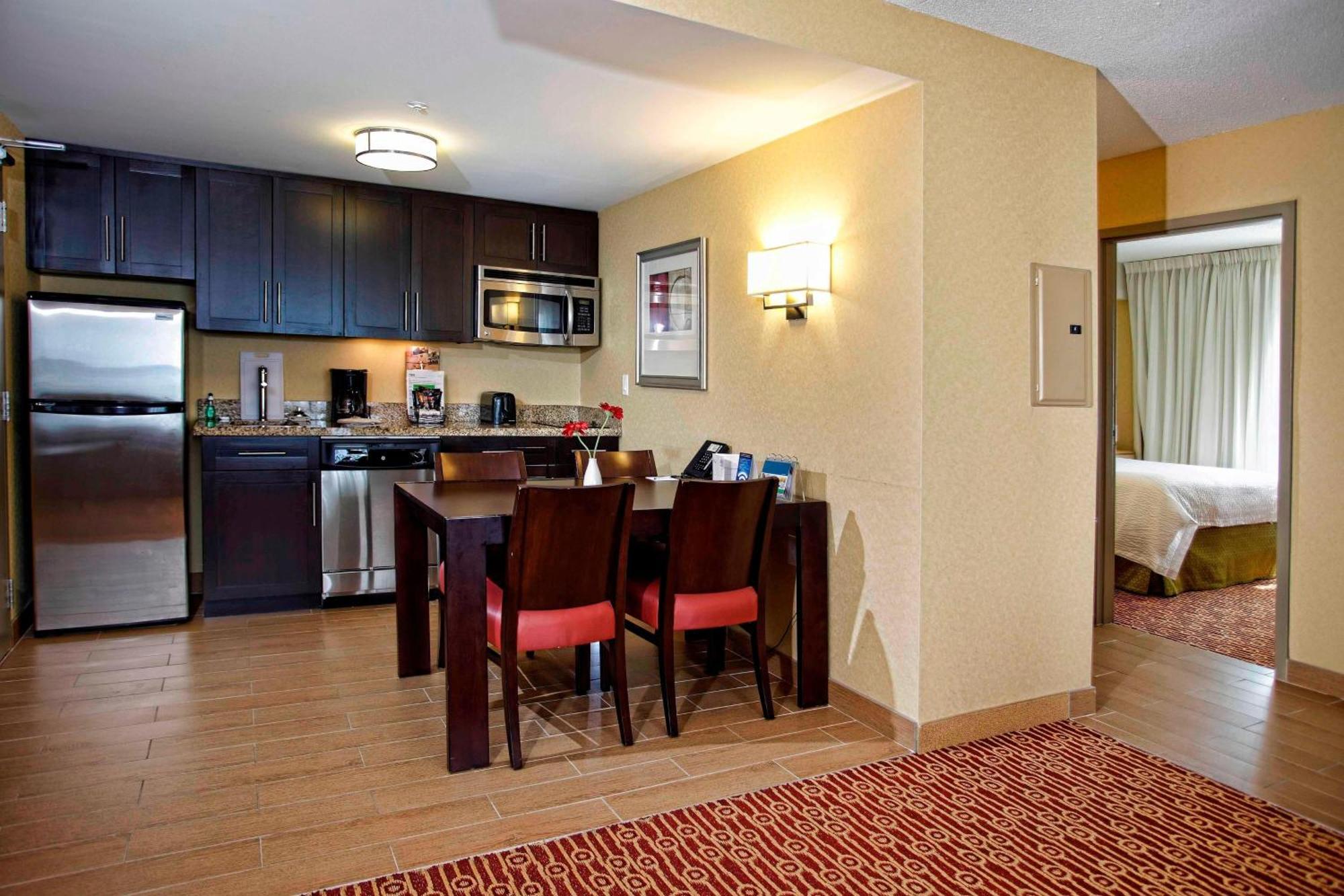 Towneplace Suites By Marriott Sudbury Exteriér fotografie