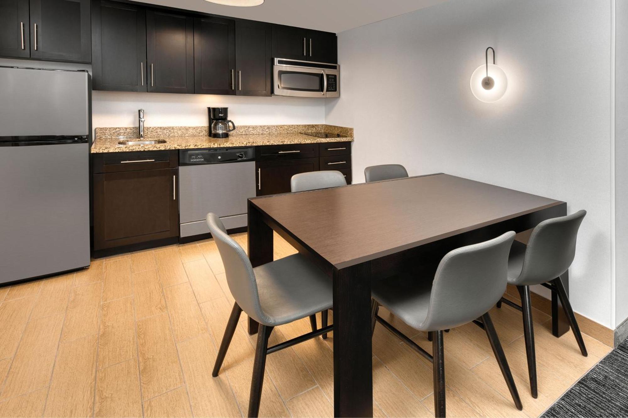 Towneplace Suites By Marriott Sudbury Exteriér fotografie